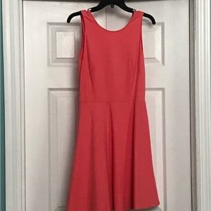 Adorable Kate Spade coral pink bow back dress Size 2